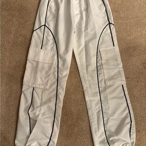 Women’s/teen White track Pants/dance/cargo athletic jogger